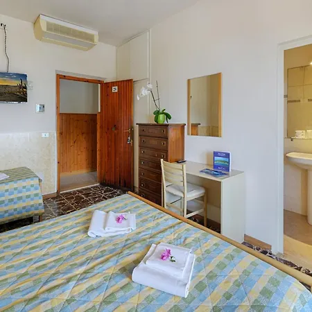 Casa Rosa 3*